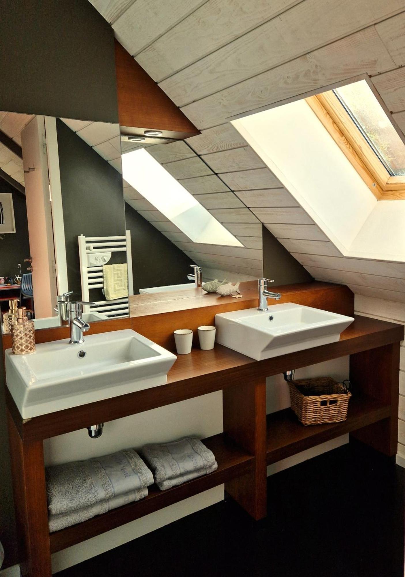 Longere De Nivinen Bed & Breakfast Arzano Ngoại thất bức ảnh